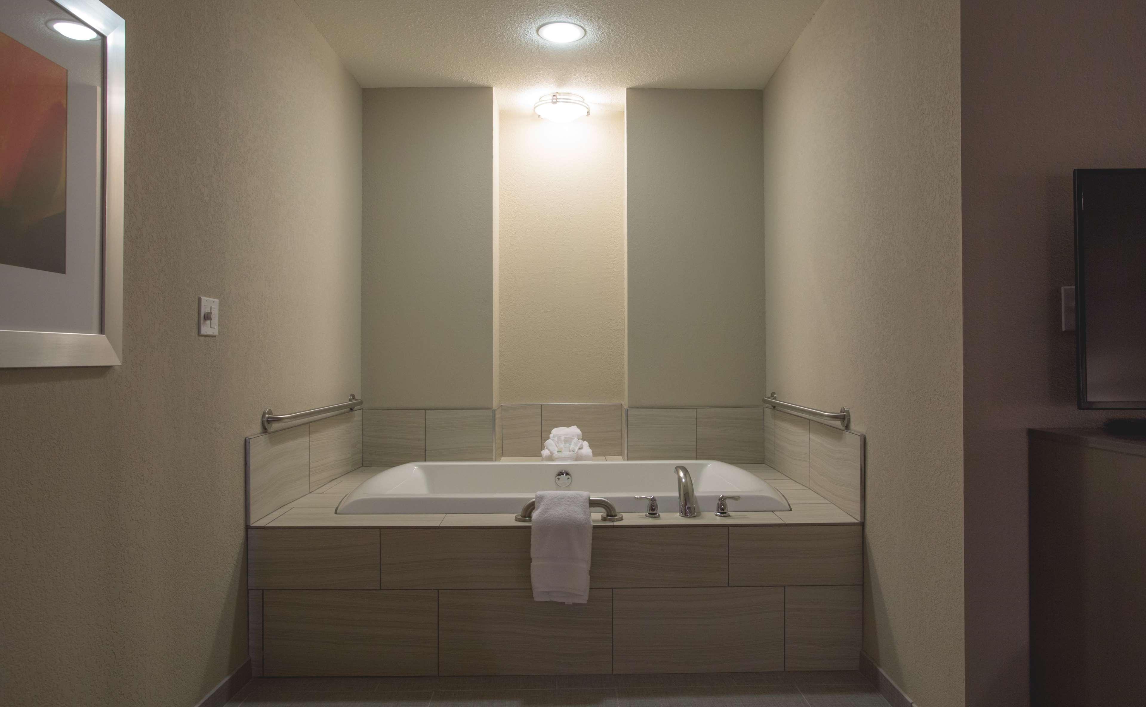 Hilton Garden Inn Bolingbrook I-55 Eksteriør billede