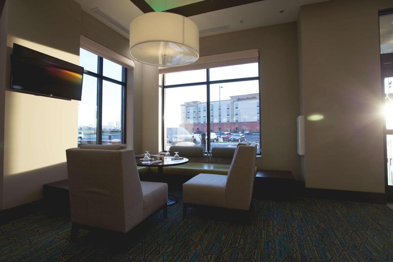 Hilton Garden Inn Bolingbrook I-55 Eksteriør billede