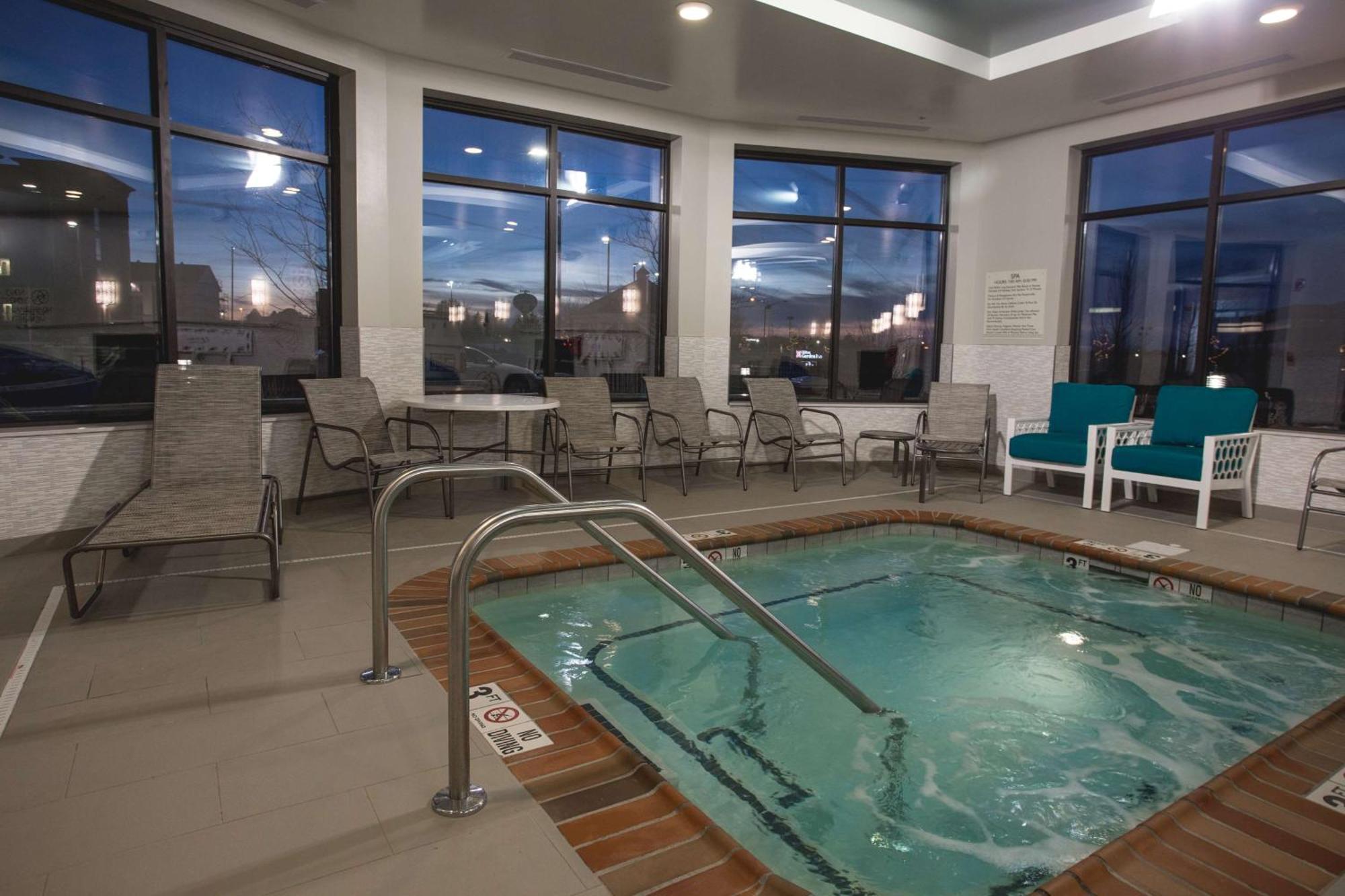 Hilton Garden Inn Bolingbrook I-55 Eksteriør billede