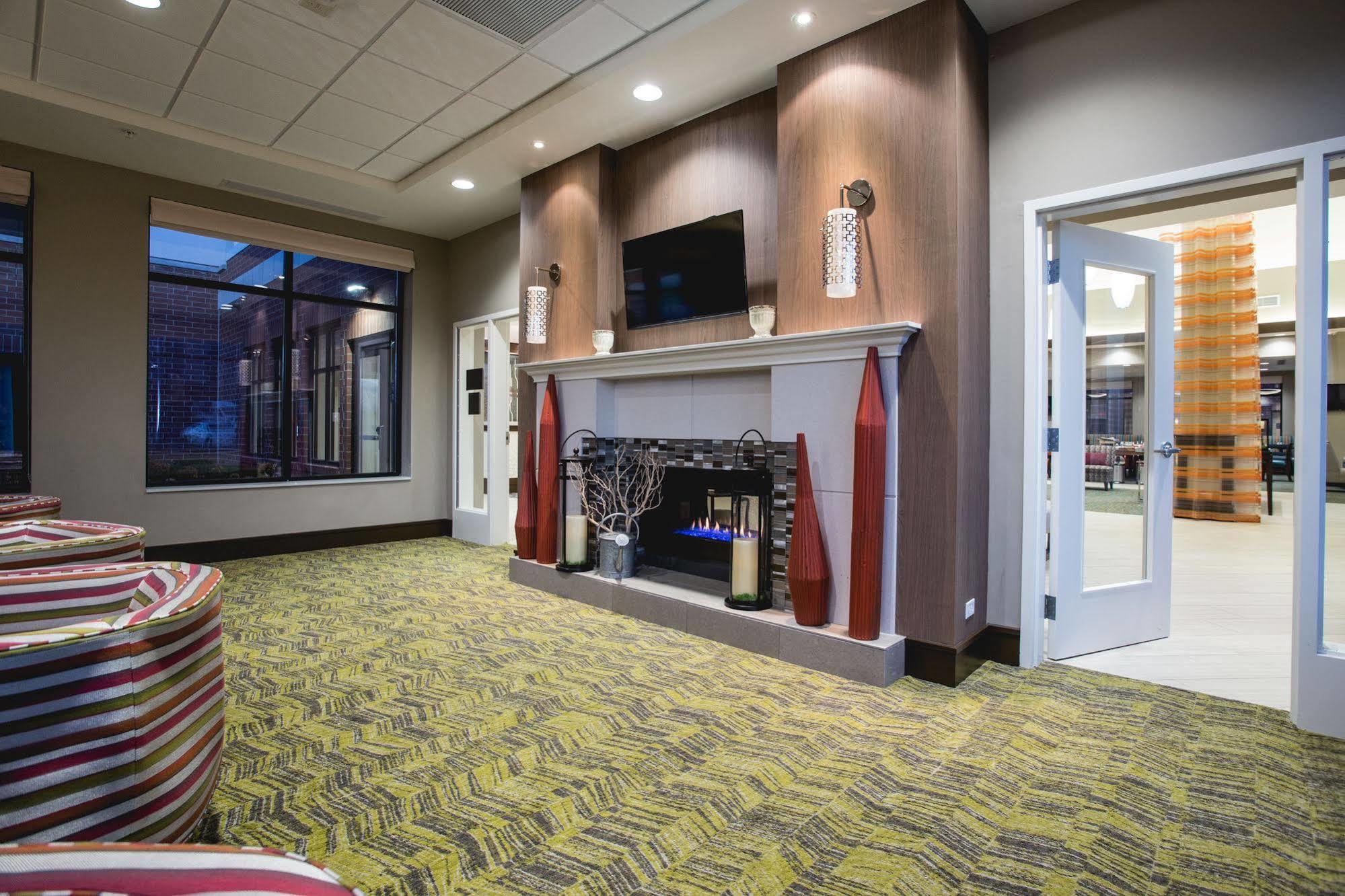 Hilton Garden Inn Bolingbrook I-55 Eksteriør billede